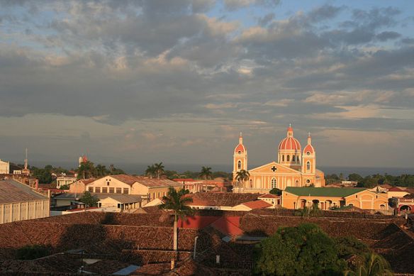 640px-Granada,_Nicaragua_2